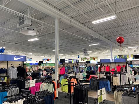 Pga superstore tampa - Feb 4, 2022 · By. Sean Doyle. After a very successful 2021, the Blank Family of Businesses is set to open at least eight more PGA Tour Superstores in 2022. The first new location of 2022 is set to open up tomorrow, February 5th, in Tampa, FL. The company is also eyeing new markets to target this year including Philadelphia, PA, Rockville, MD, and Charlotte, NC. 